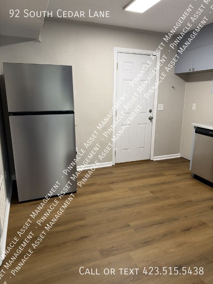 92 S Cedar Ln - Photo 6 of 26