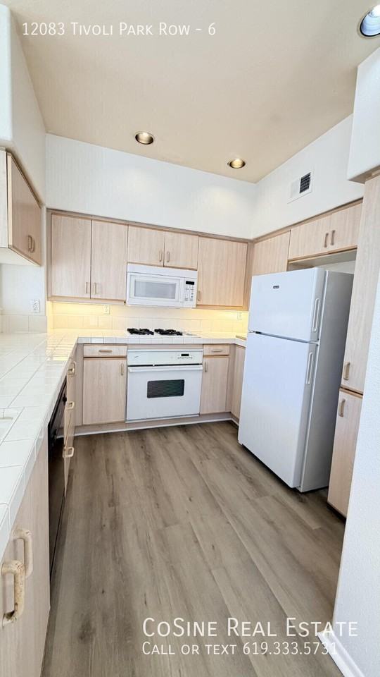 12083 Tivoli Park Row #6 - Photo 7 of 20