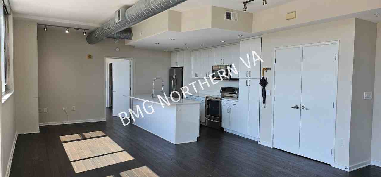 3409 Wilson Blvd #407 - Photo 7 of 22