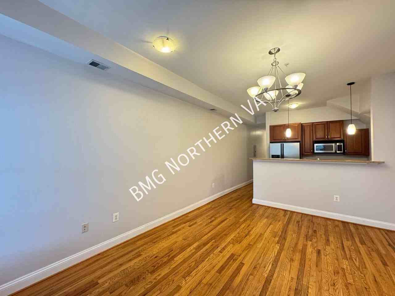 3417 Holmead Pl Nw #2 - Photo 4 of 36