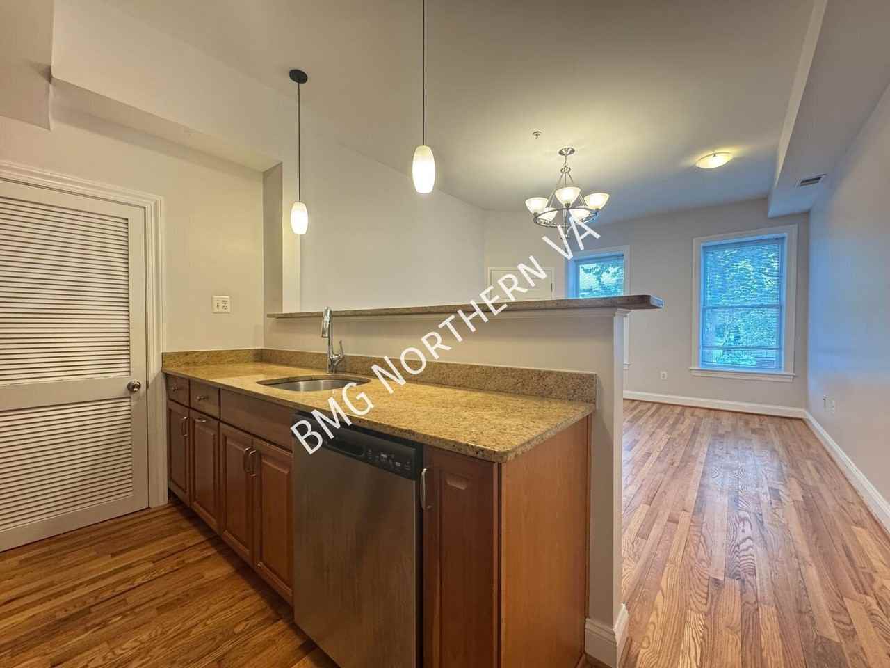3417 Holmead Pl Nw #2 - Photo 6 of 36