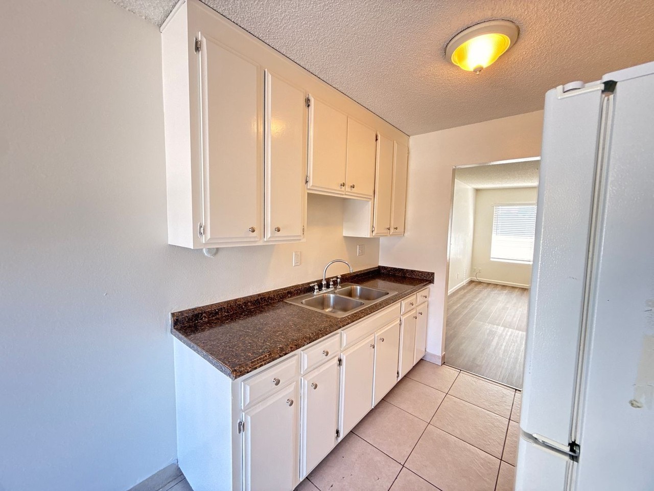 1142 Terry Ln #11 - Photo 5 of 12