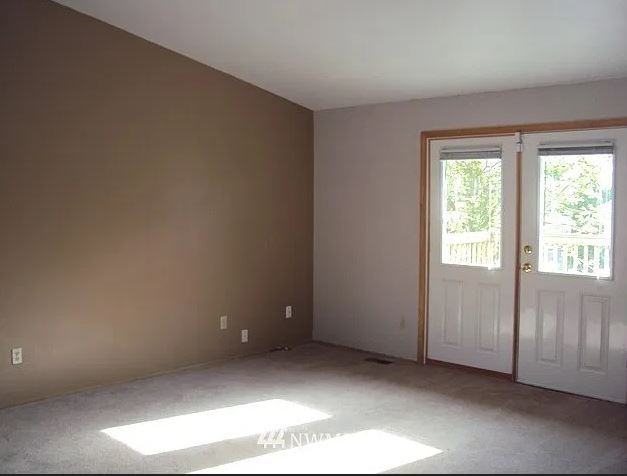 6310 54th Dr Ne #1 - Photo 3 of 6