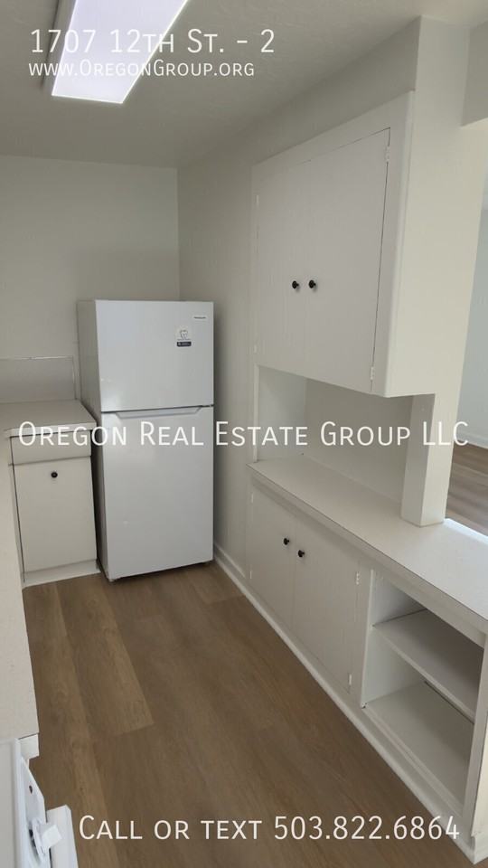 1707 12th St #2 - Photo 6 of 13