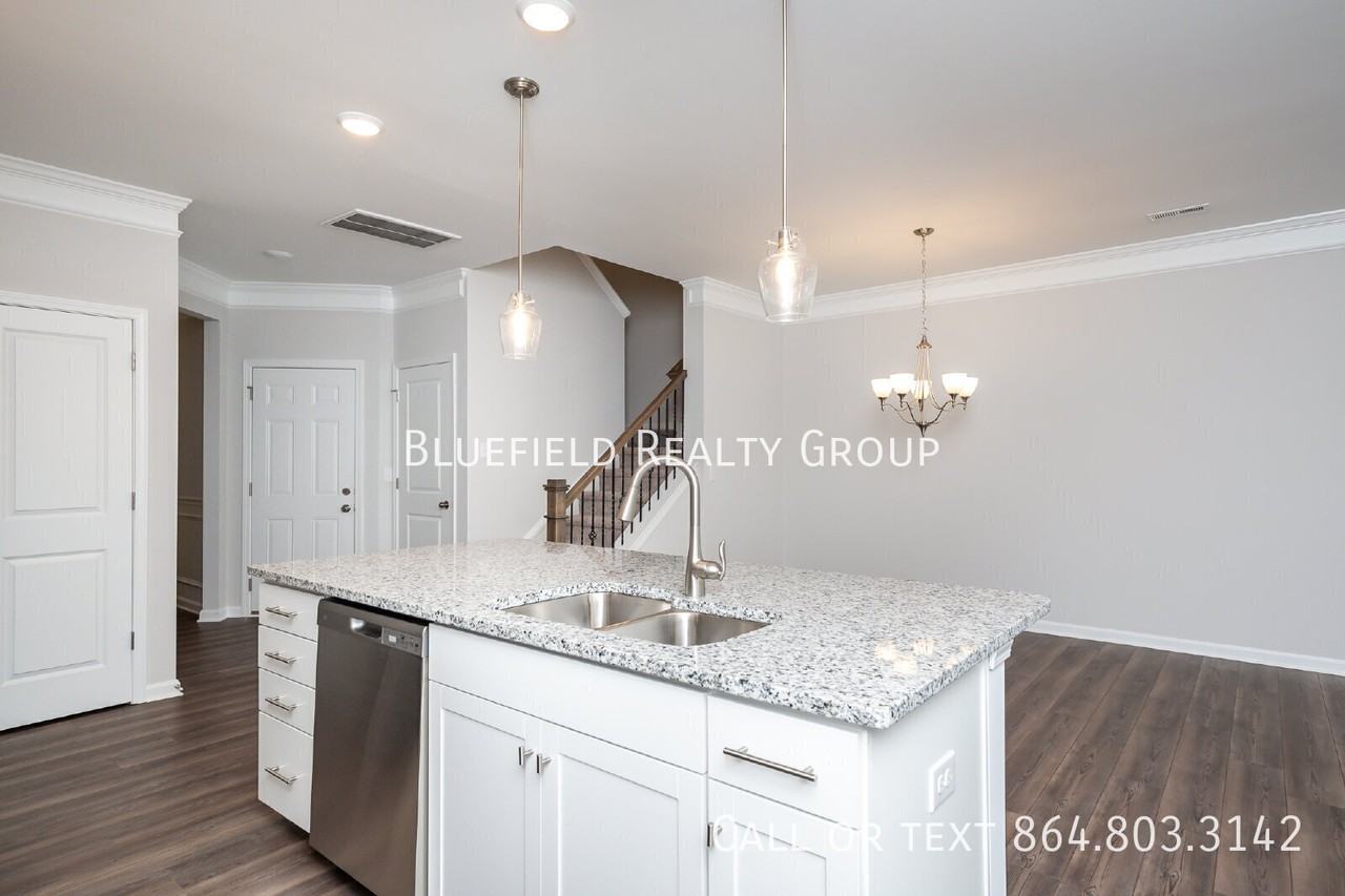 112 Cross Arbor Dr - Photo 6 of 35