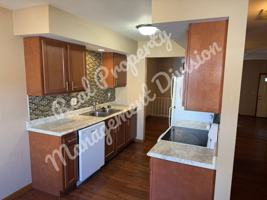 featured image of 1009 Lori Ln #C