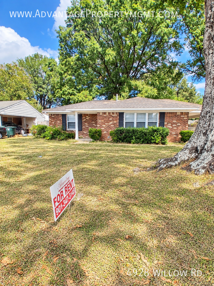 4928 Willow Rd - Photo 2 of 15