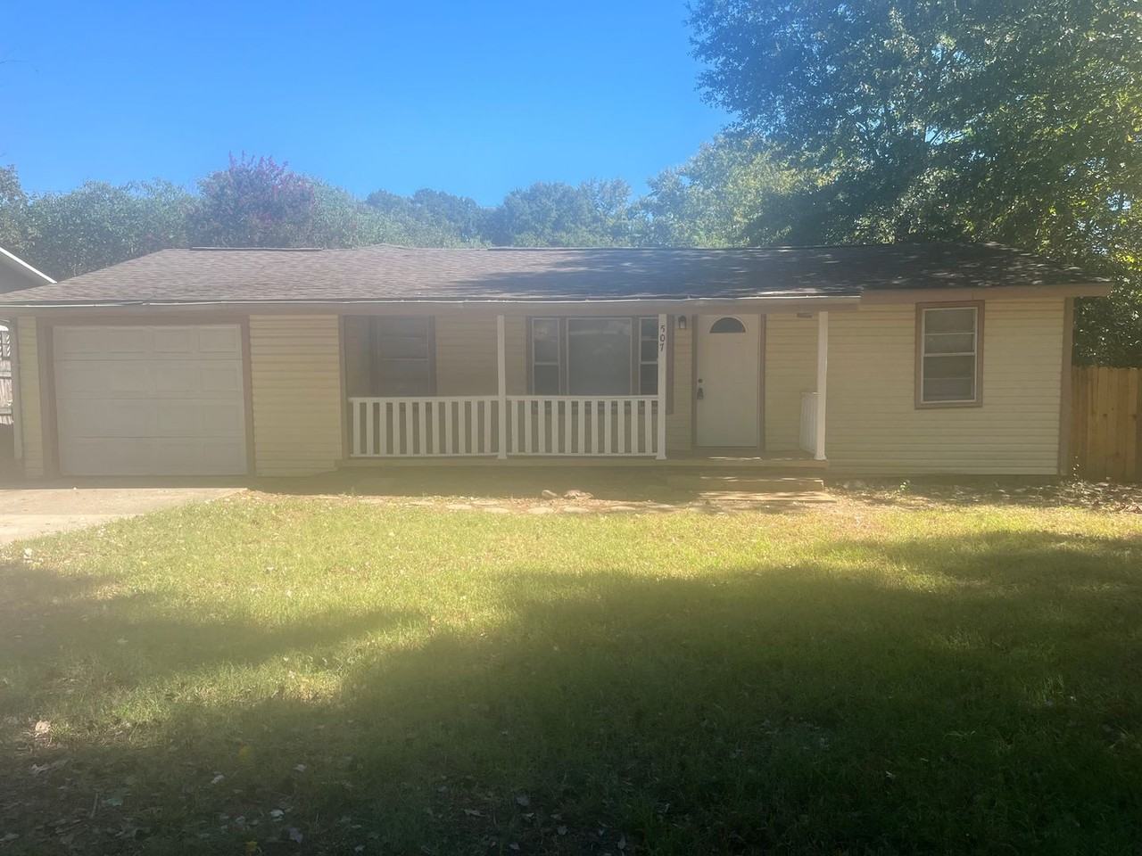507 Witts Dr - Photo 2 of 11