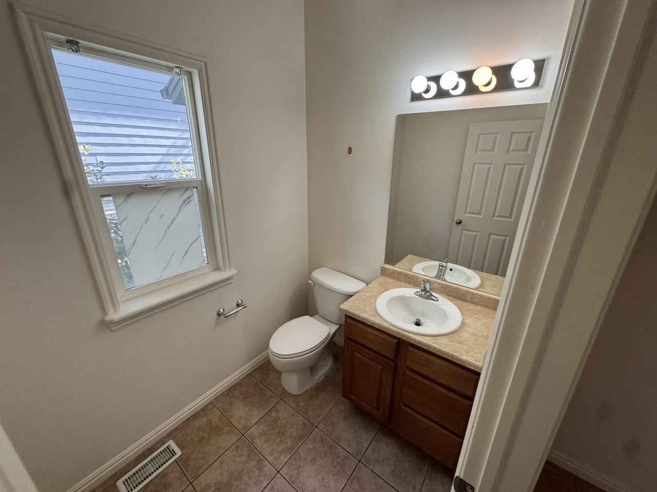 11438 S Open View Ln #1 - Photo 7 of 39