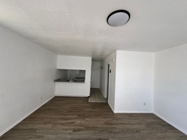 featured image of 1101 Oleander Ave