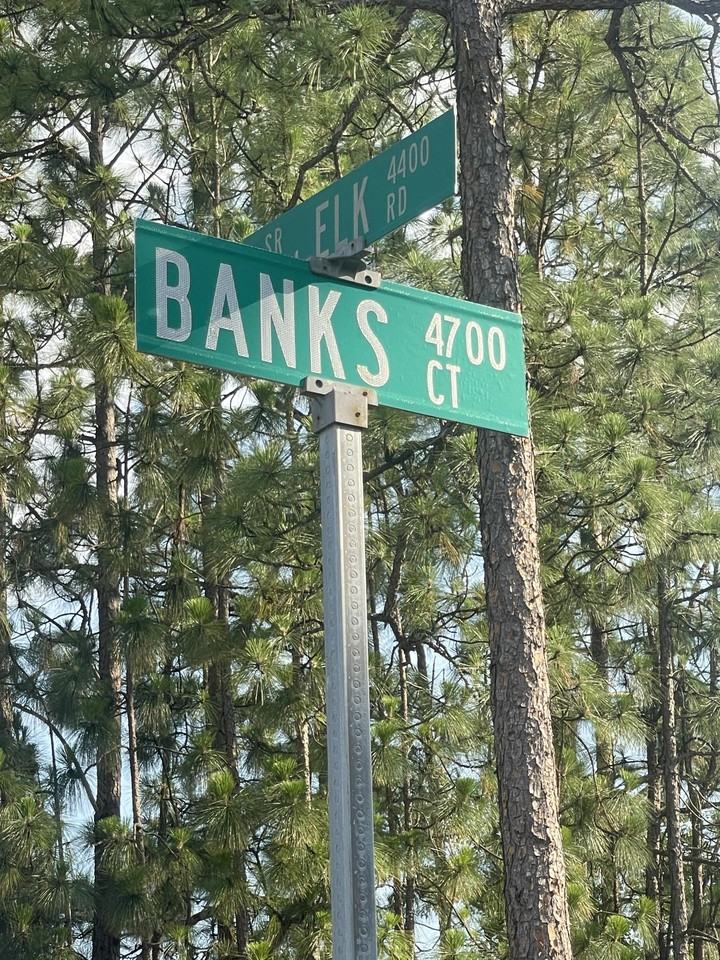 Banks Court - Photo 5 of 41