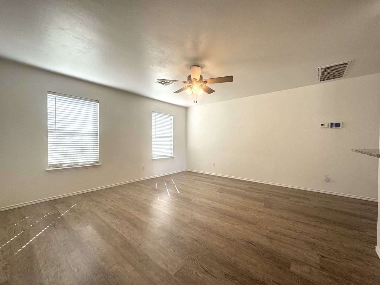 3400 Se 94th St #1 - Photo 3 of 26
