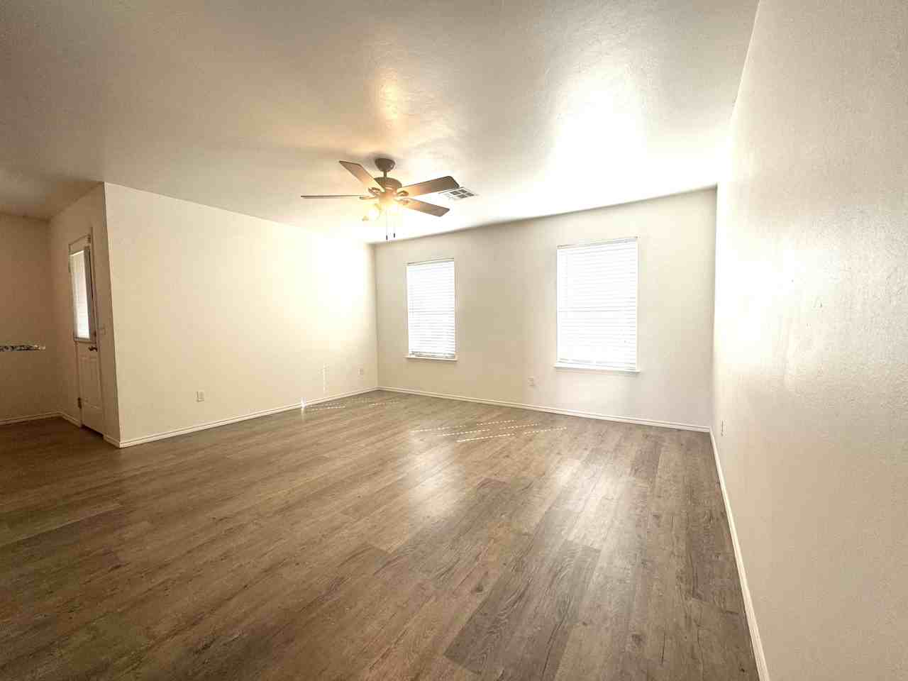 3400 Se 94th St #1 - Photo 4 of 26