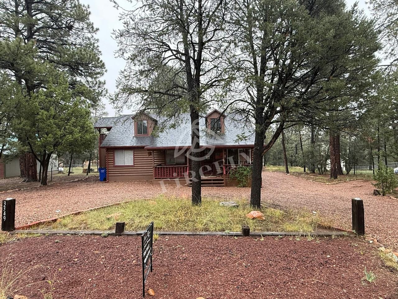 3349 Panorama Drive - Photo 3 of 26