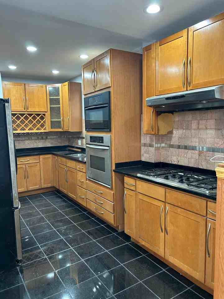 2630 North Central Park Avenue - Photo 6 of 27