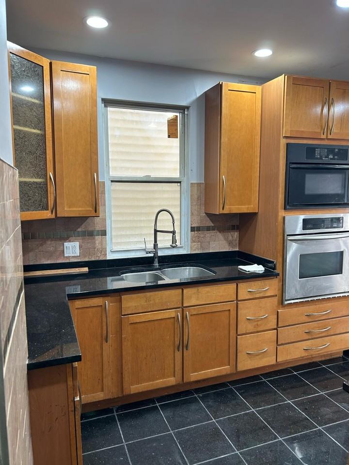 2630 North Central Park Avenue - Photo 7 of 27