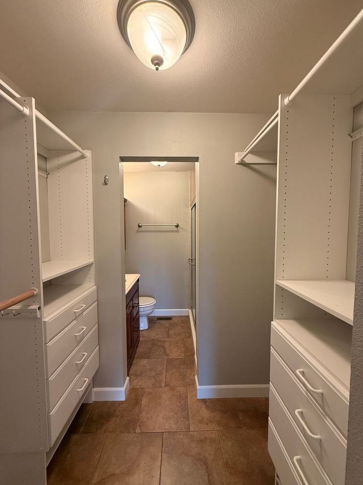 7351 Huntsmen Cir #18G - Photo 6 of 10