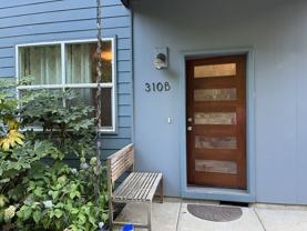 310 SW Maricara Street - Photo 1 of 1