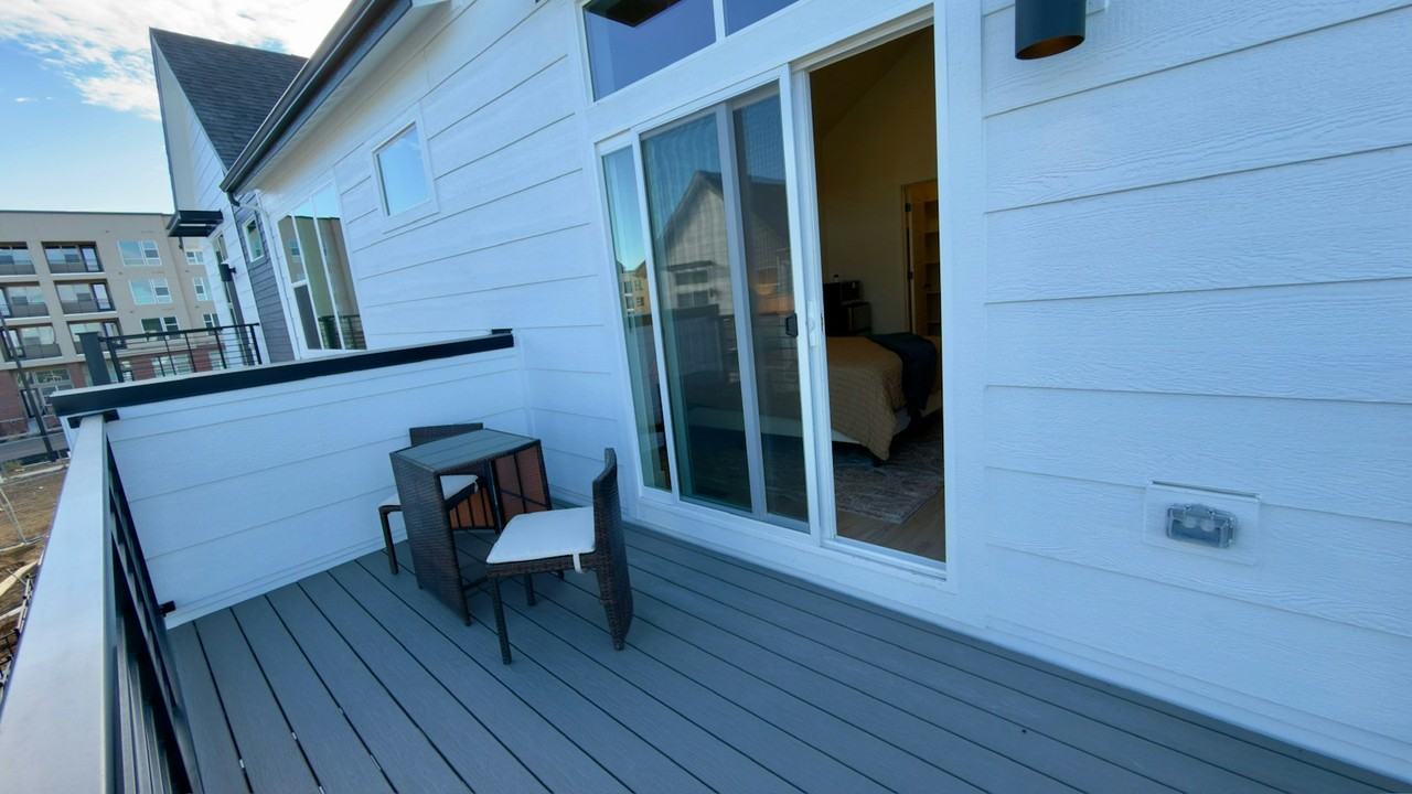 3134 West Bonfils Place - Photo 7 of 23