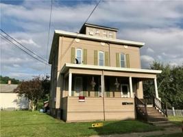 featured image of 1400 Main St