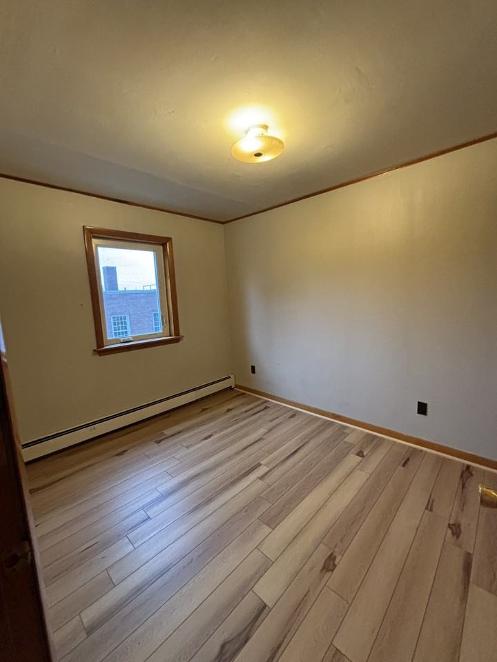 97 Penobscot Avenue - Photo 3 of 8