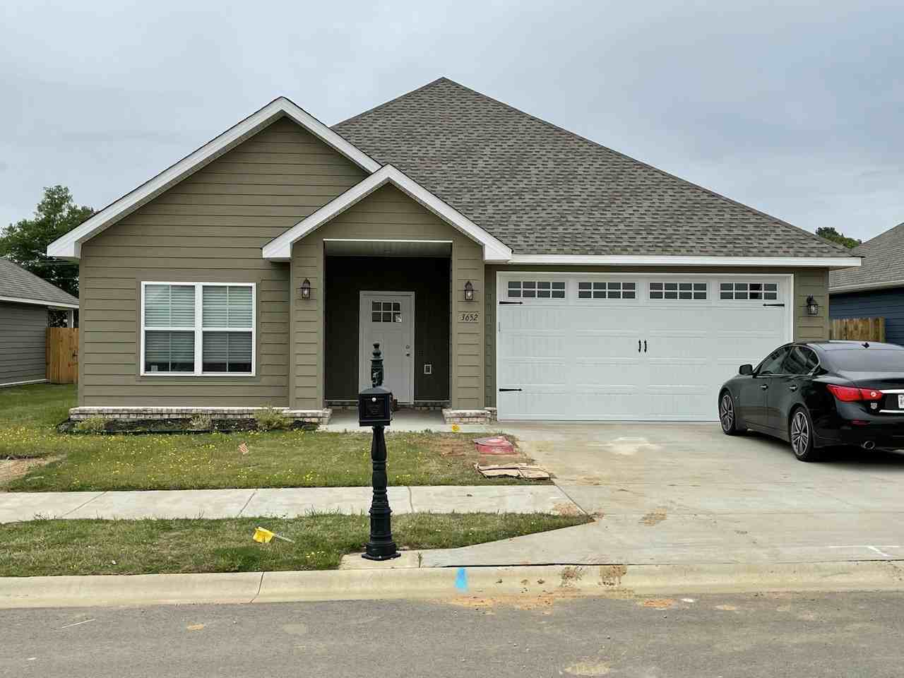 3652 Red Maple Way - Photo 2 of 20