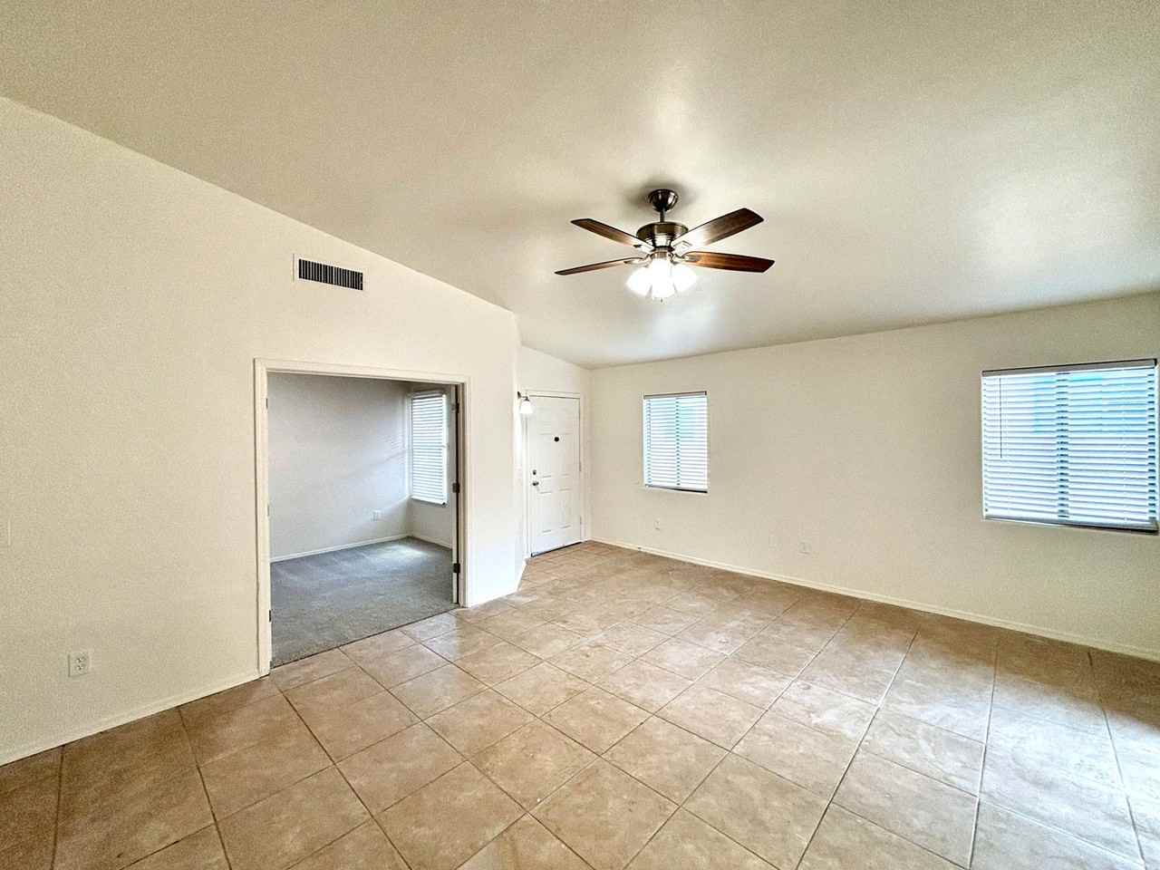7192 S Oakbank Dr - Photo 4 of 22