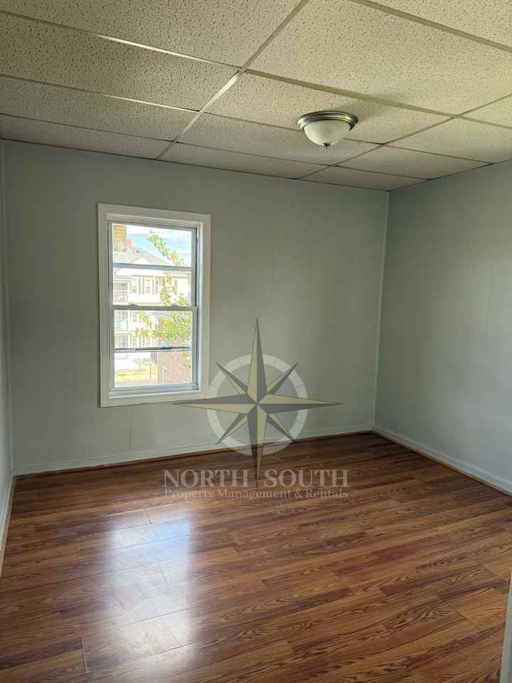 499 Lindsey Street Fall River - Photo 5 of 8