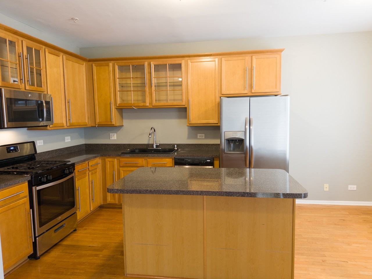 1309 Manning Ave #1 - Photo 2 of 25