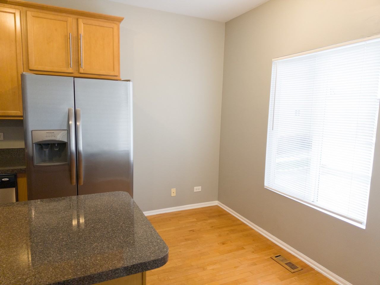 1309 Manning Ave #1 - Photo 5 of 25