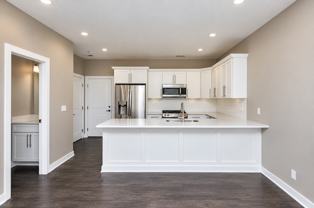 2302 Se Chayse Ln - Photo 1 of 1