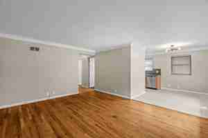 featured image of 520 N Laclede Station Rd