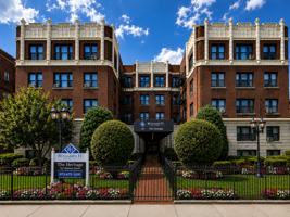 featured image of 147 Halsted St