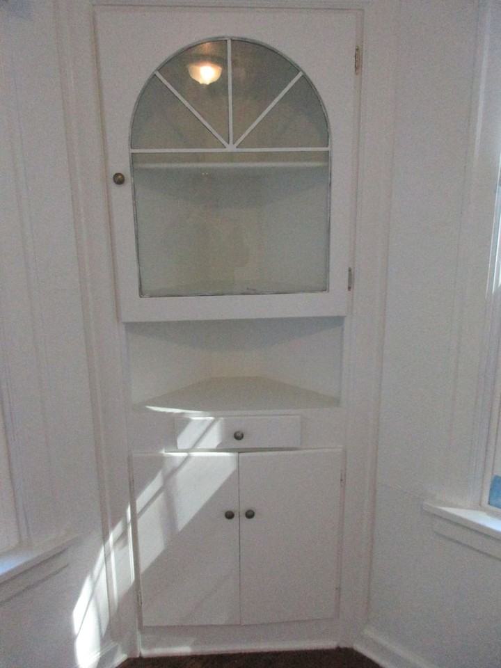 2810 Claxter Rd Ne - Photo 4 of 26