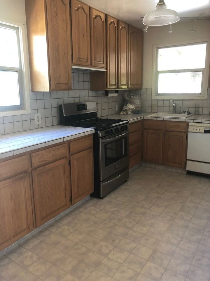 745 Louisa Dr - Photo 3 of 14