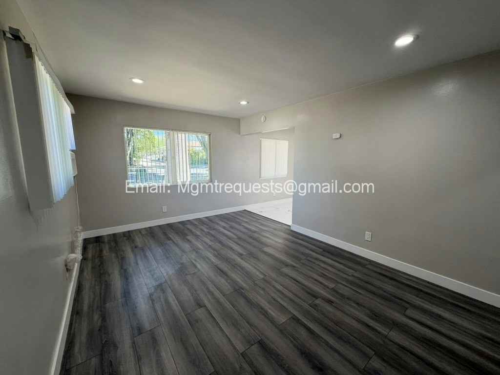 328 La Paloma Street, Unit 338 - Photo 3 of 18