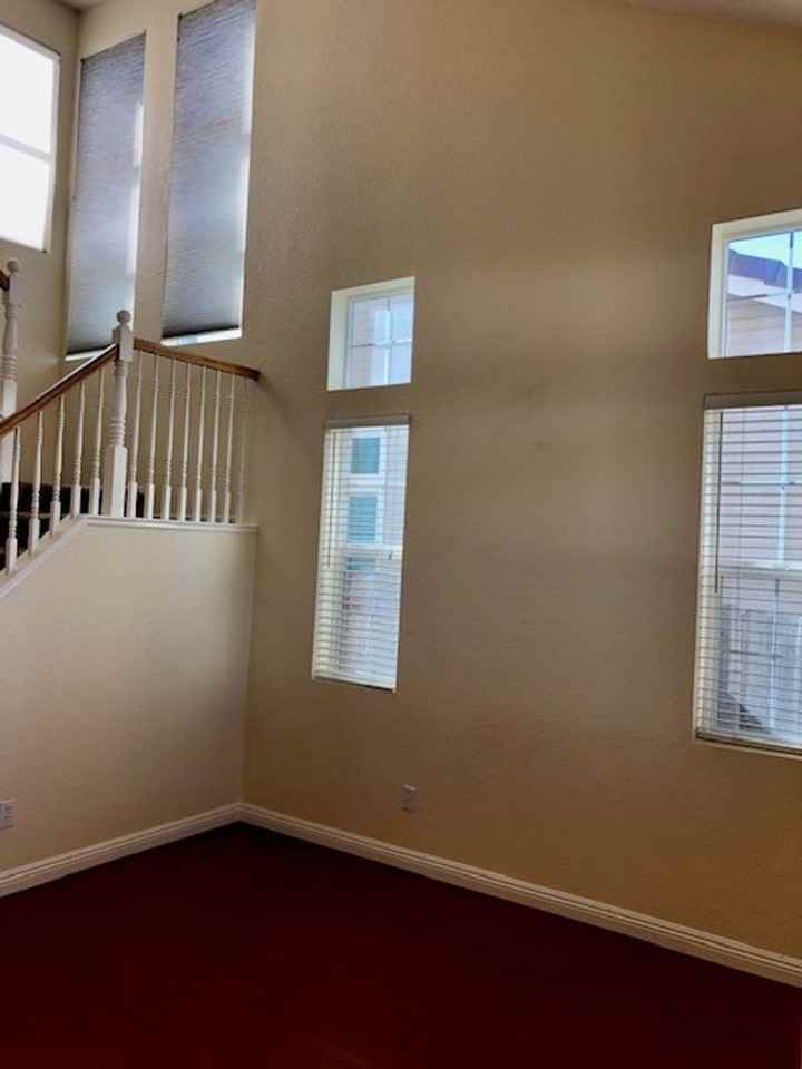 370 Coventry Cir - Photo 5 of 19