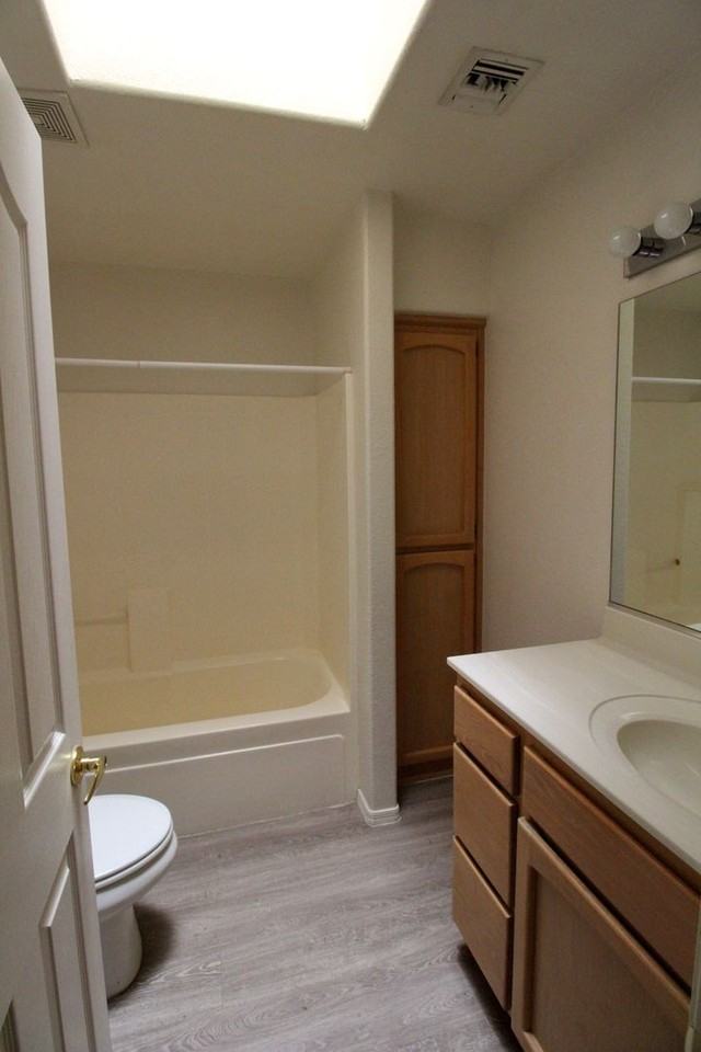 10683 E 34th Pl - Photo 5 of 15