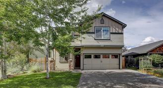 847 Ne Locksley Dr - Photo 1 of 1