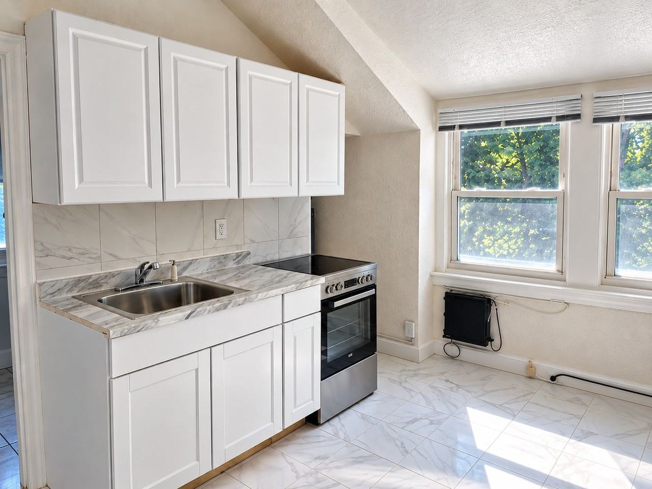 4723 Northwood St #3 - Photo 2 of 6