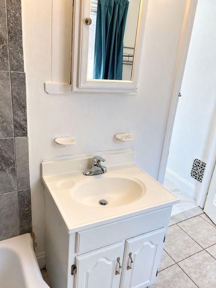 4723 Northwood St #3 - Photo 6 of 6