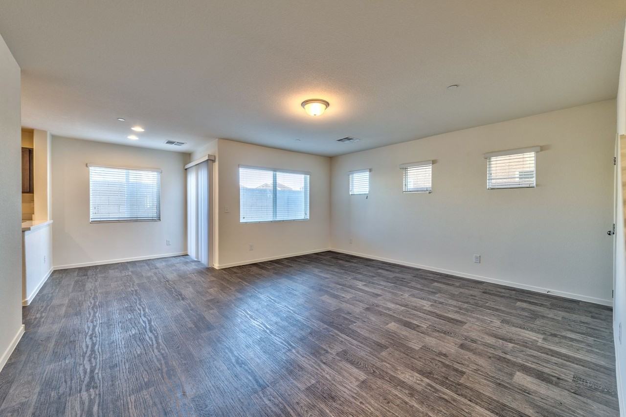 4134 San Cuervo Way - Photo 4 of 16