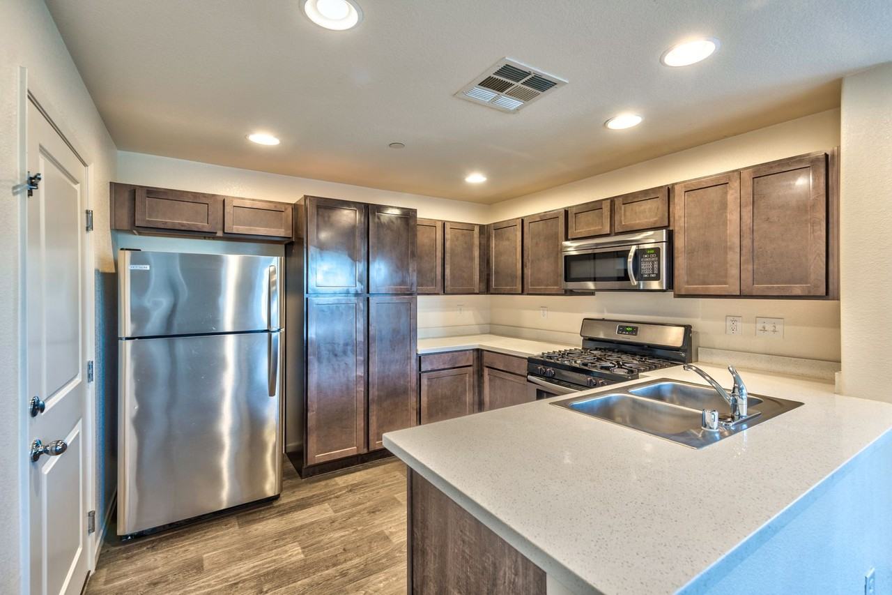 4134 San Cuervo Way - Photo 5 of 16