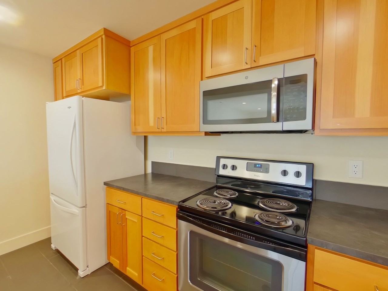 345 Ellie Ln - Photo 7 of 14