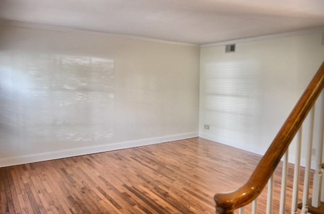 409 Smith Ave - Photo 2 of 18