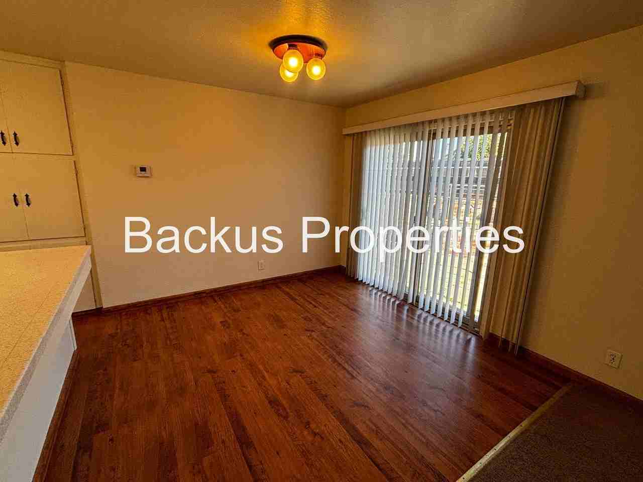 432 Comanche Way - Photo 6 of 22