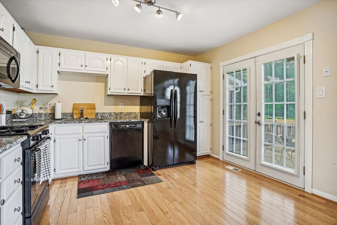 2816 Brier Pond Cir - Photo 4 of 18