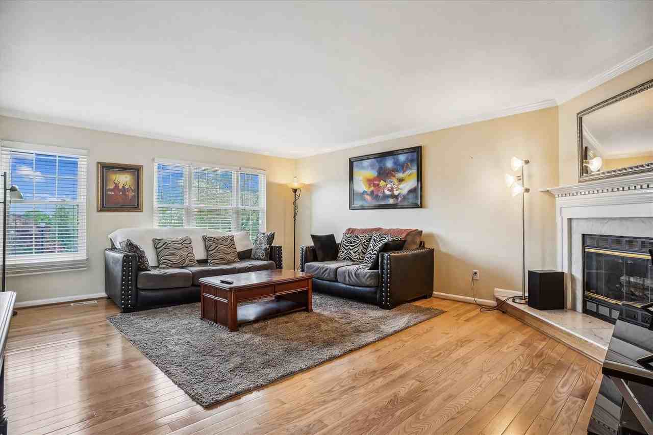 2816 Brier Pond Cir - Photo 6 of 18