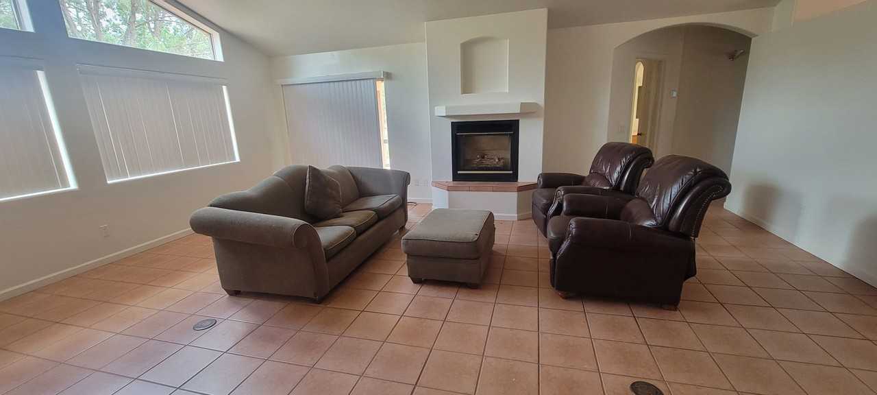 115 Zane Grey Ln - Photo 2 of 29