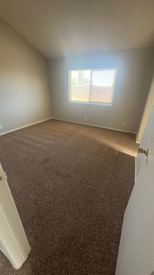 2710 Villa Dr - Photo 7 of 10
